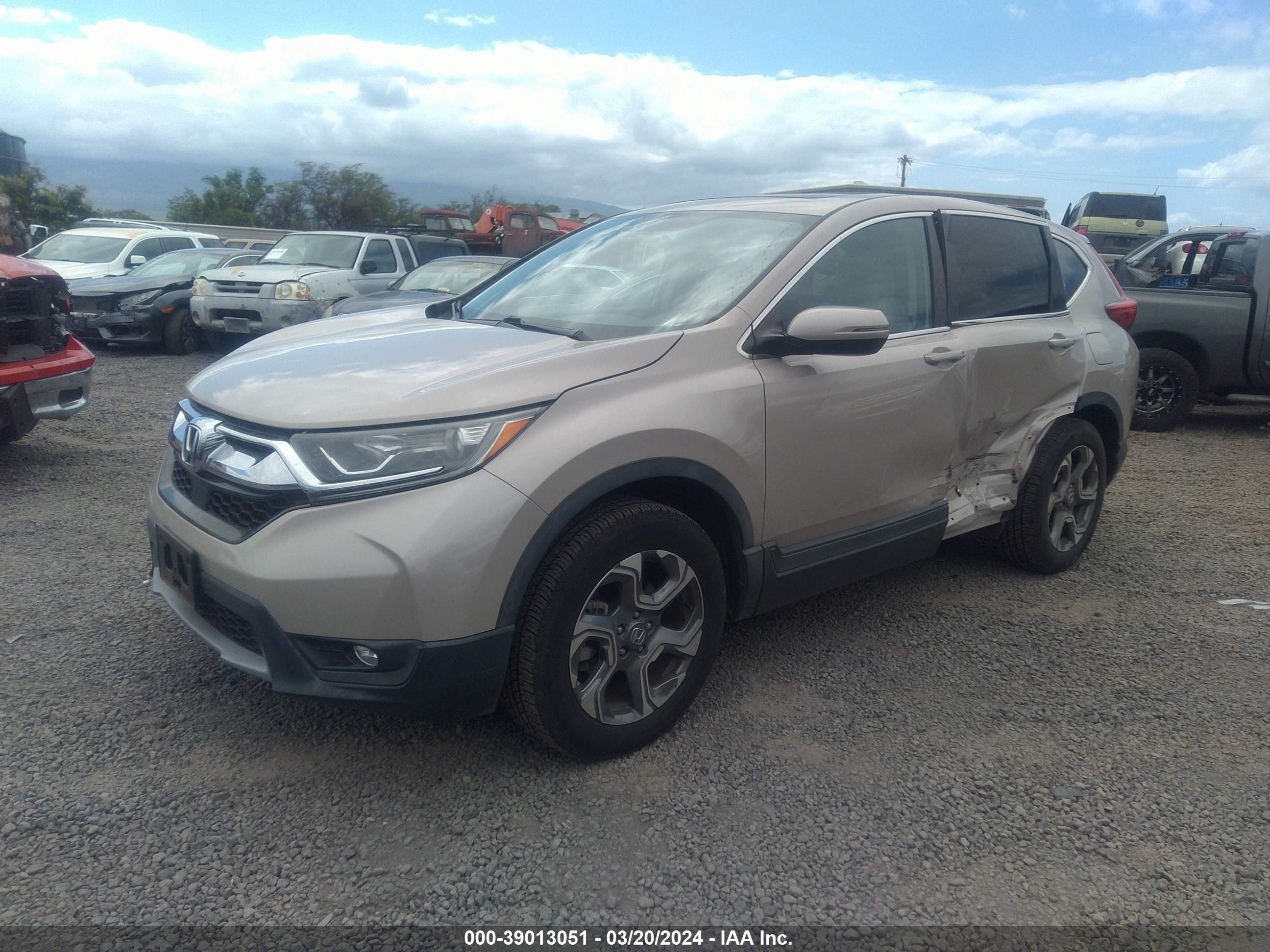 Photo 1 VIN: 5J6RW2H5XJL018985 - HONDA CR-V 