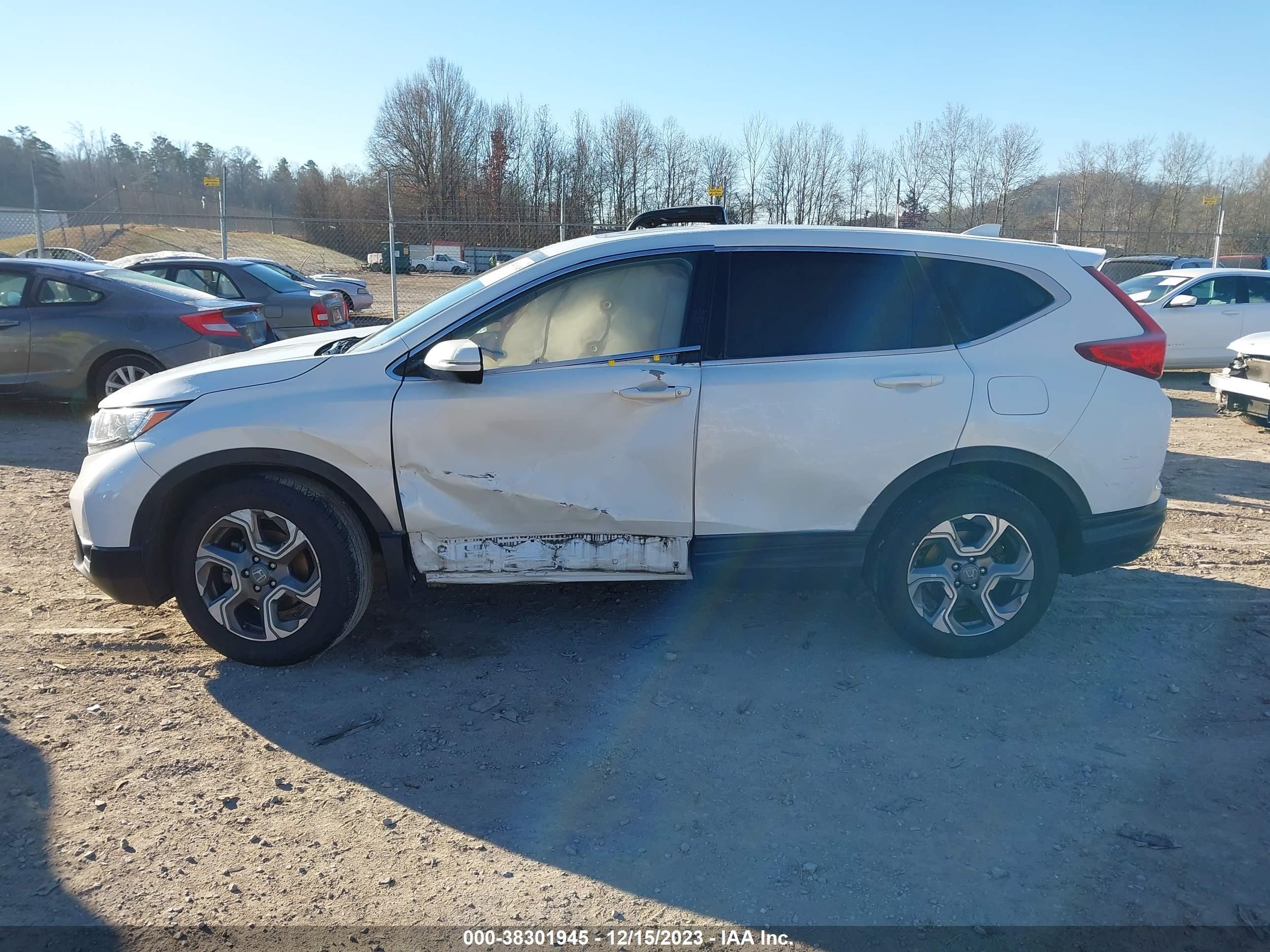 Photo 14 VIN: 5J6RW2H83JL008793 - HONDA CR-V 