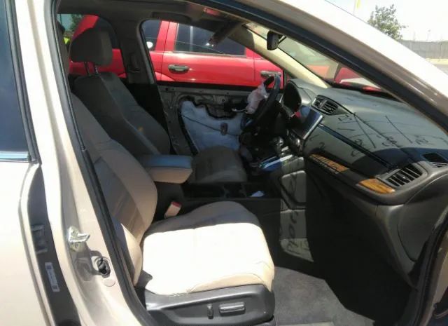 Photo 4 VIN: 5J6RW2H98JL014811 - HONDA CR-V 