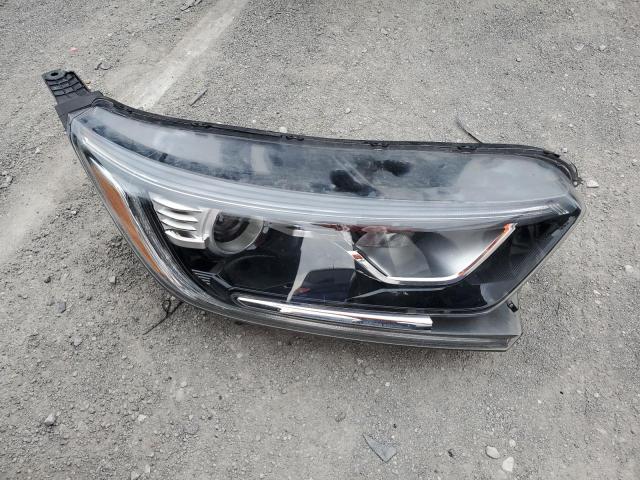 Photo 11 VIN: 5J6RW6H3XJL000928 - HONDA CRV 