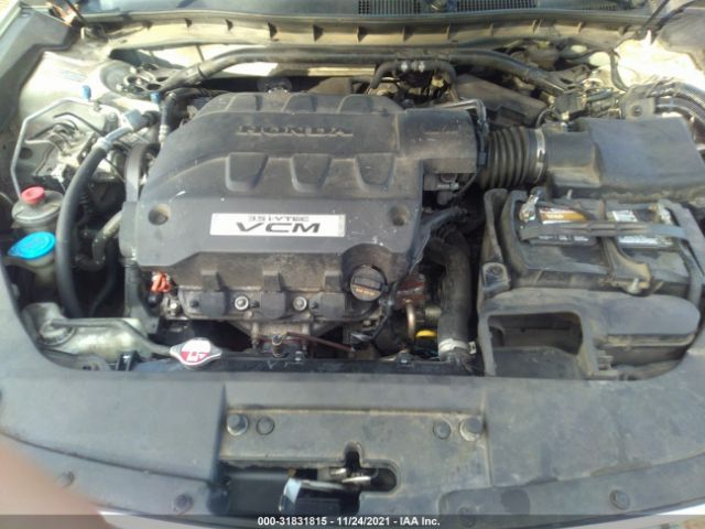 Photo 9 VIN: 5J6TF1H32AL001001 - HONDA ACCORD CROSSTOUR 