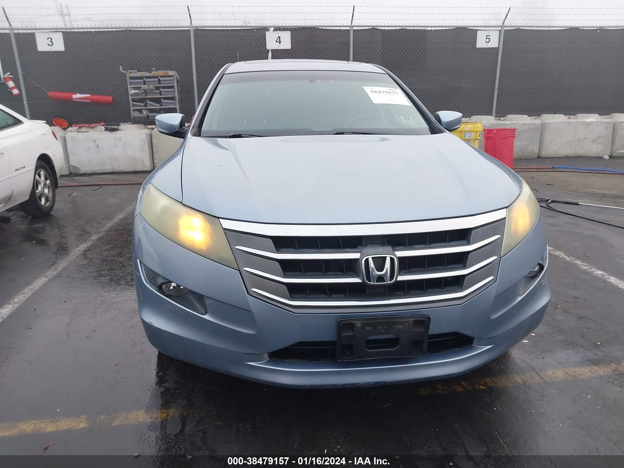 Photo 5 VIN: 5J6TF1H32AL010331 - HONDA ACCORD 