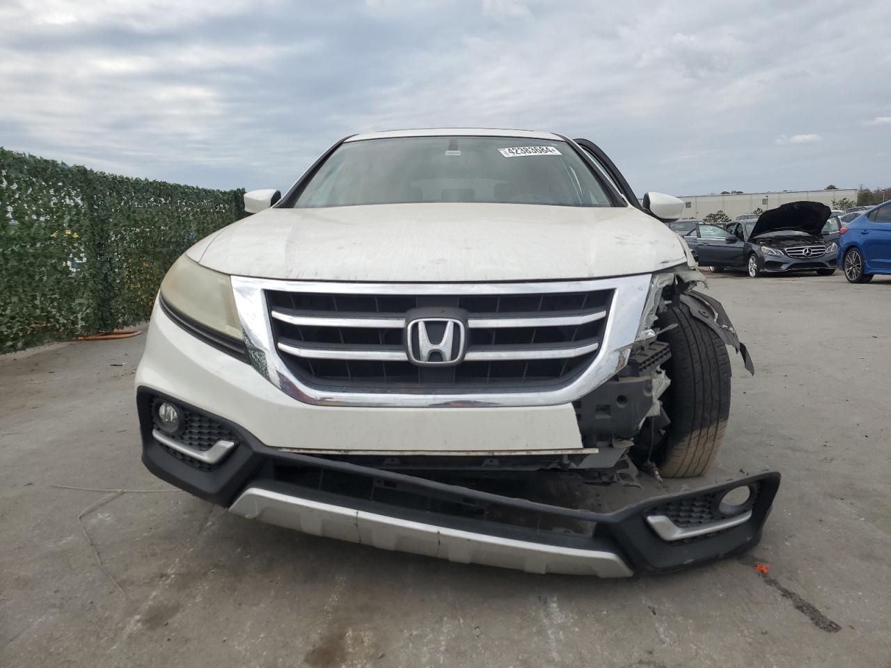 Photo 4 VIN: 5J6TF1H32DL002282 - HONDA CROSSTOUR 