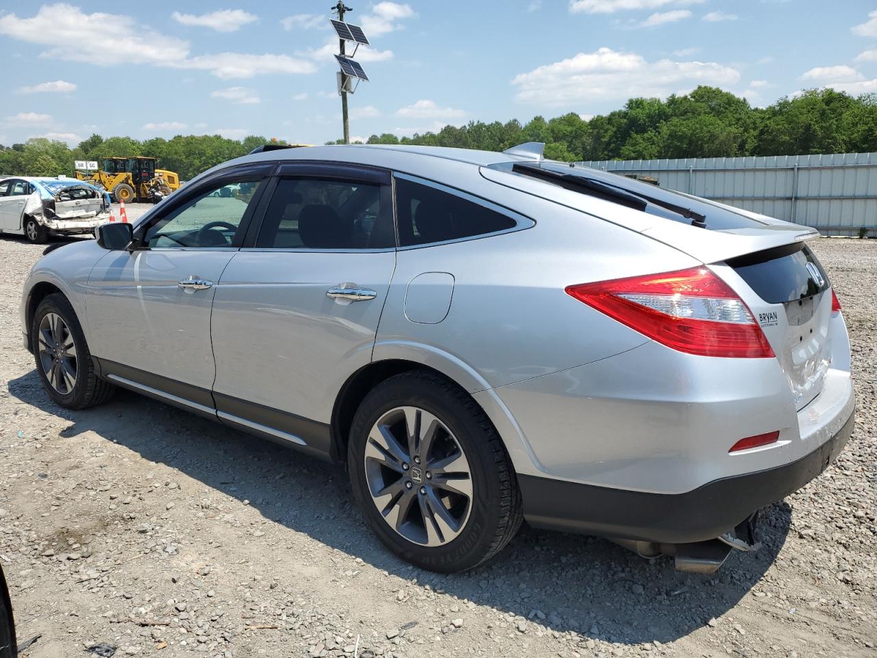 Photo 1 VIN: 5J6TF1H51FL001631 - HONDA CROSSTOUR 