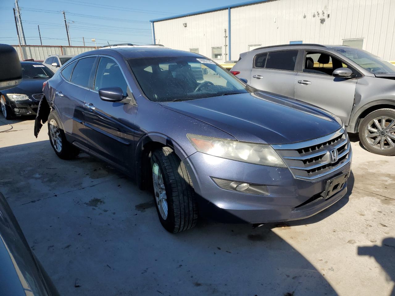 Photo 3 VIN: 5J6TF1H55CL005337 - HONDA CROSSTOUR 