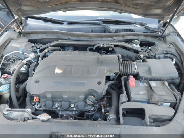 Photo 9 VIN: 5J6TF1H56CL006738 - HONDA CROSSTOUR 