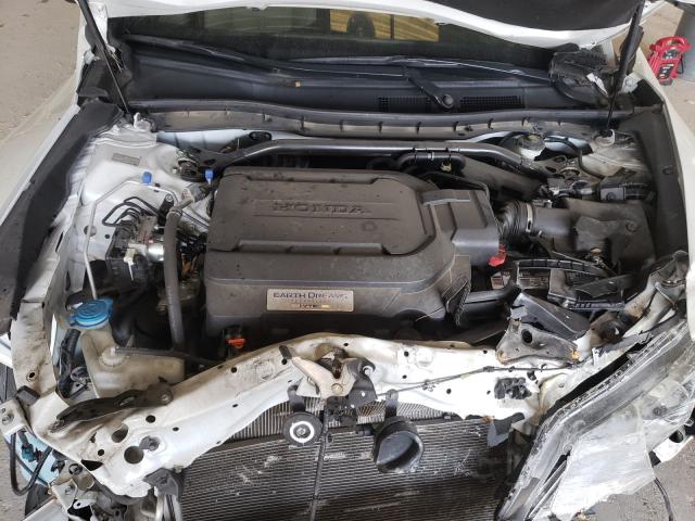 Photo 6 VIN: 5J6TF1H58FL001027 - HONDA CROSSTOUR 