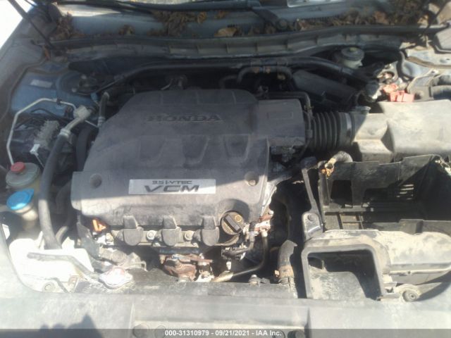 Photo 9 VIN: 5J6TF1H59AL004270 - HONDA ACCORD CROSSTOUR 