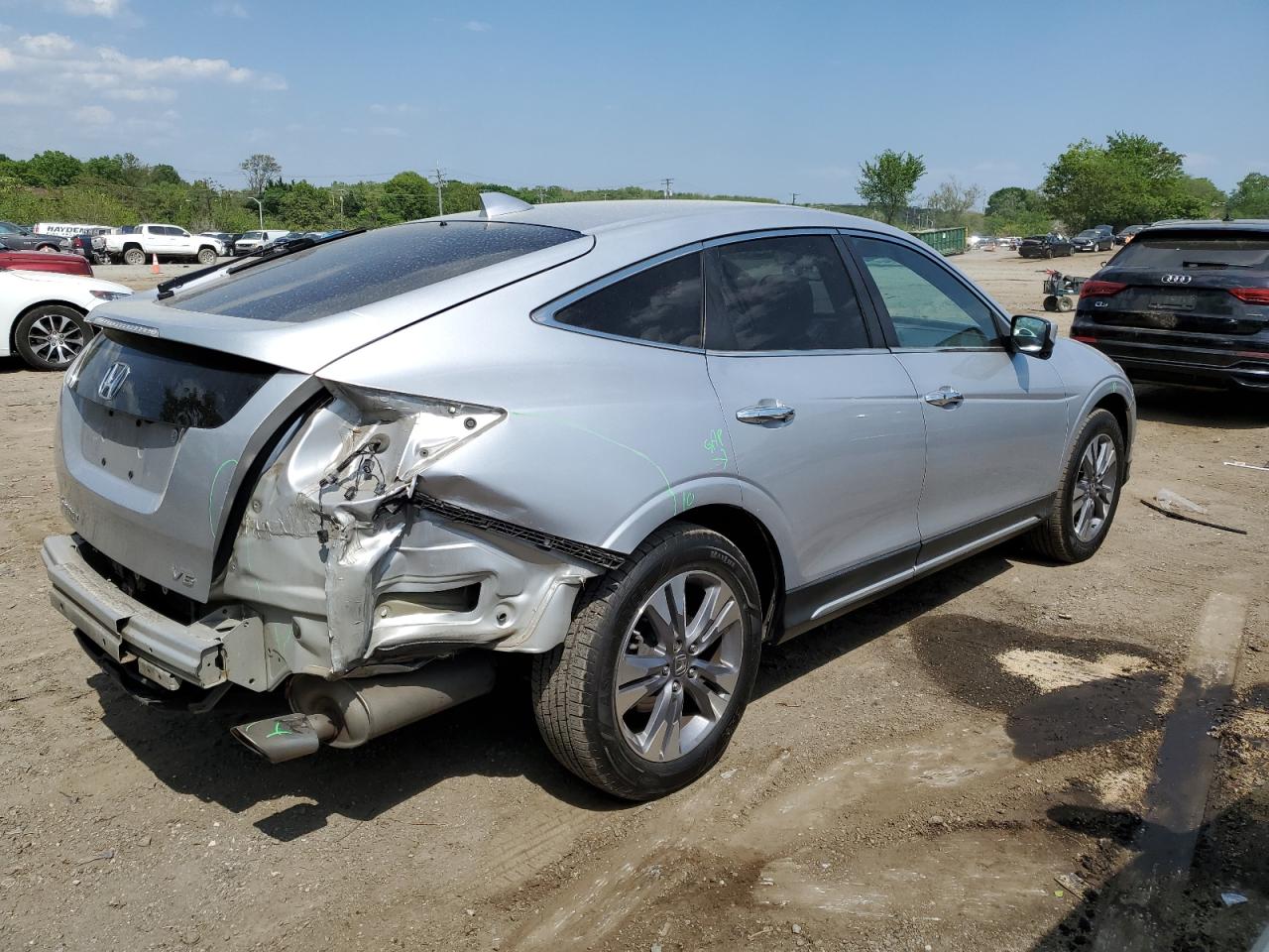 Photo 2 VIN: 5J6TF1H59DL002216 - HONDA CROSSTOUR 