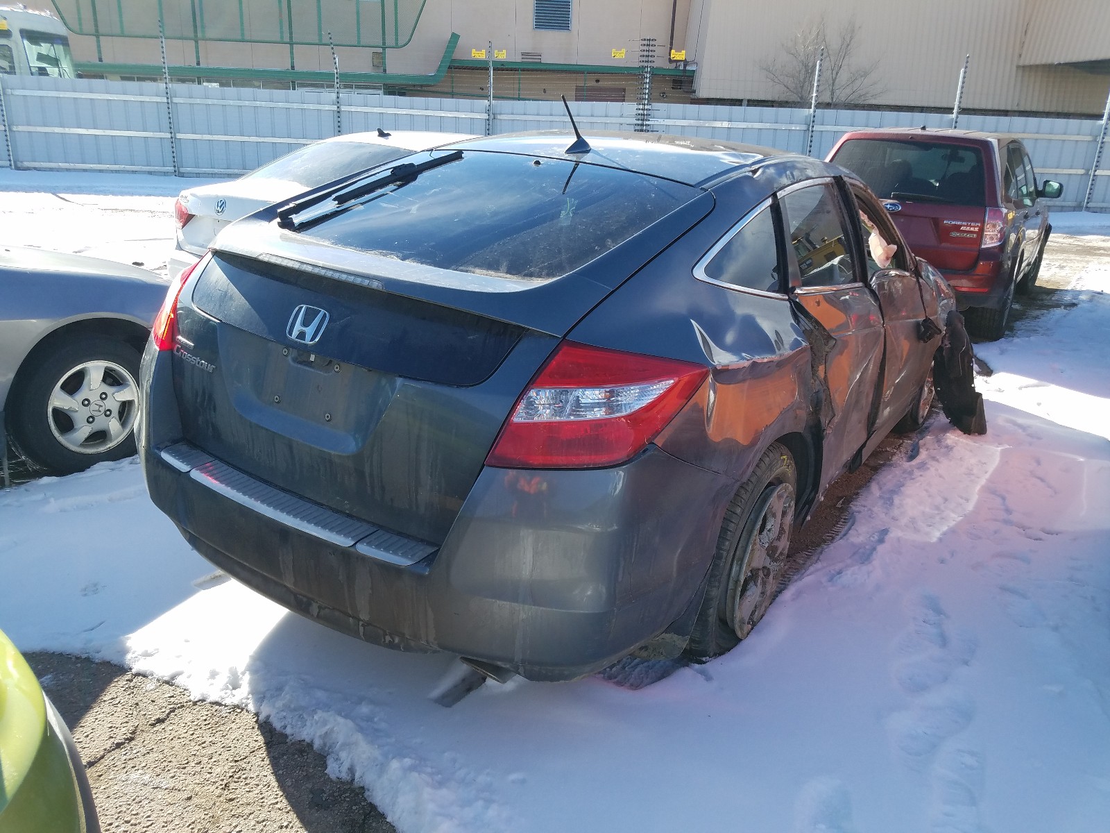 Photo 3 VIN: 5J6TF1H5XAL000390 - HONDA ACCORD CRO 