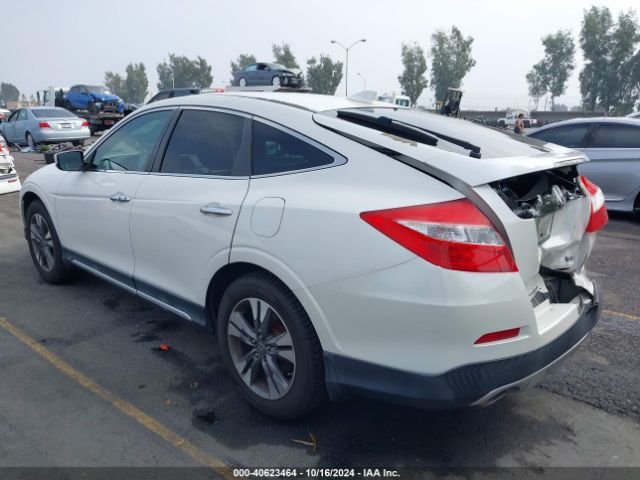 Photo 2 VIN: 5J6TF1H5XFL000347 - HONDA CROSSTOUR 