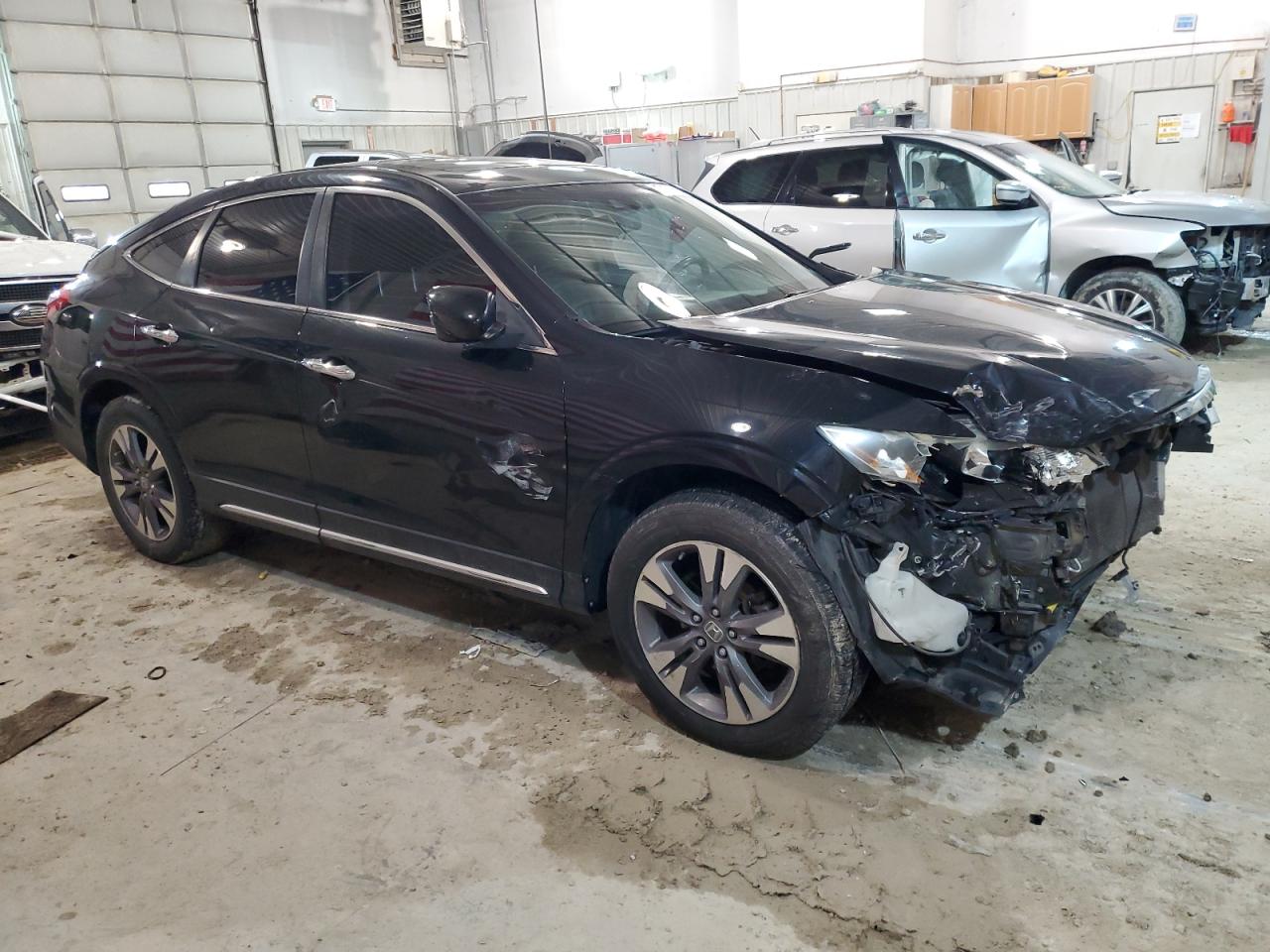 Photo 3 VIN: 5J6TF2H50DL002028 - HONDA CROSSTOUR 