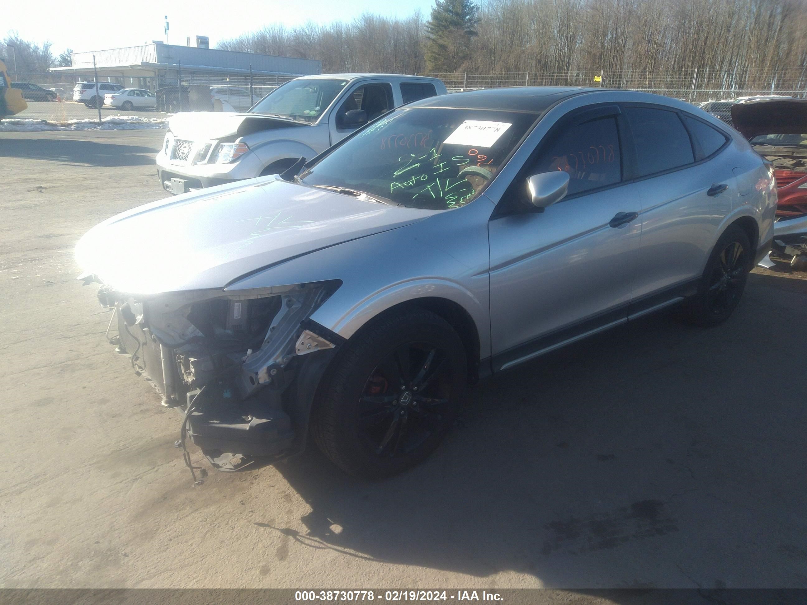 Photo 1 VIN: 5J6TF2H53FL002740 - HONDA CROSSTOUR 