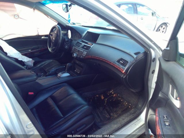 Photo 4 VIN: 5J6TF2H54BL000697 - HONDA ACCORD CROSSTOUR 