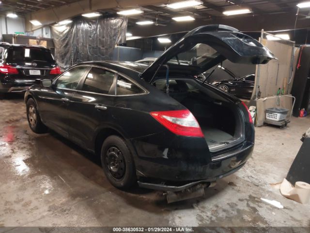 Photo 2 VIN: 5J6TF2H54BL002062 - HONDA ACCORD CROSSTOUR 