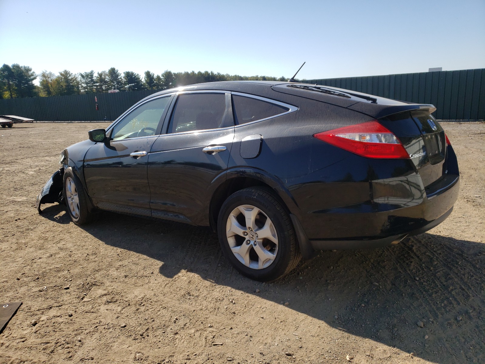 Photo 2 VIN: 5J6TF2H54CL001950 - HONDA CROSSTOUR 