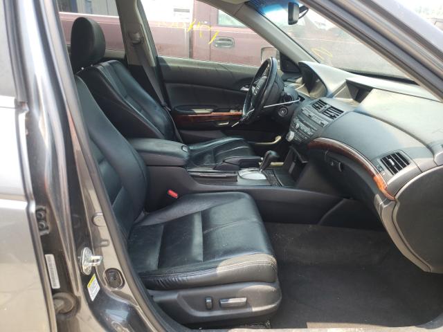 Photo 4 VIN: 5J6TF2H55BL006458 - HONDA ACCORD CRO 