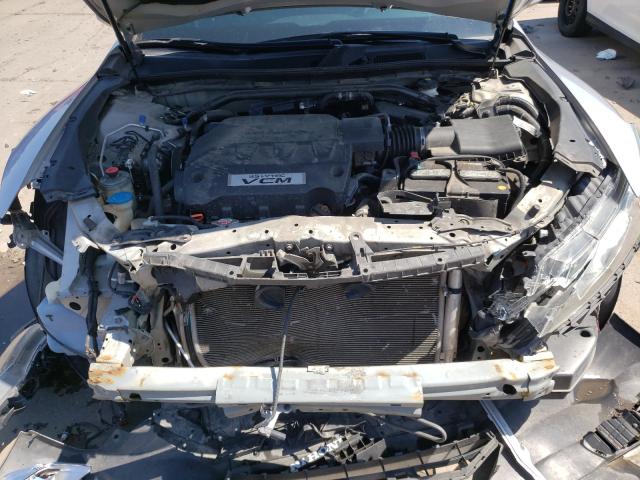 Photo 6 VIN: 5J6TF2H55CL003626 - HONDA CROSSTOUR 