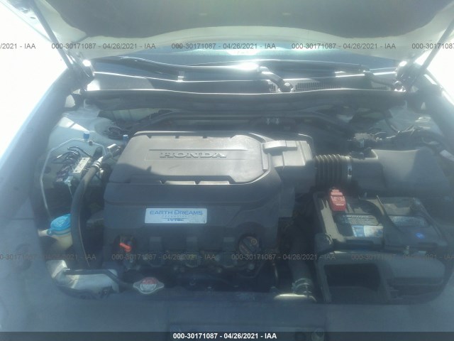 Photo 9 VIN: 5J6TF2H55DL002736 - HONDA CROSSTOUR 