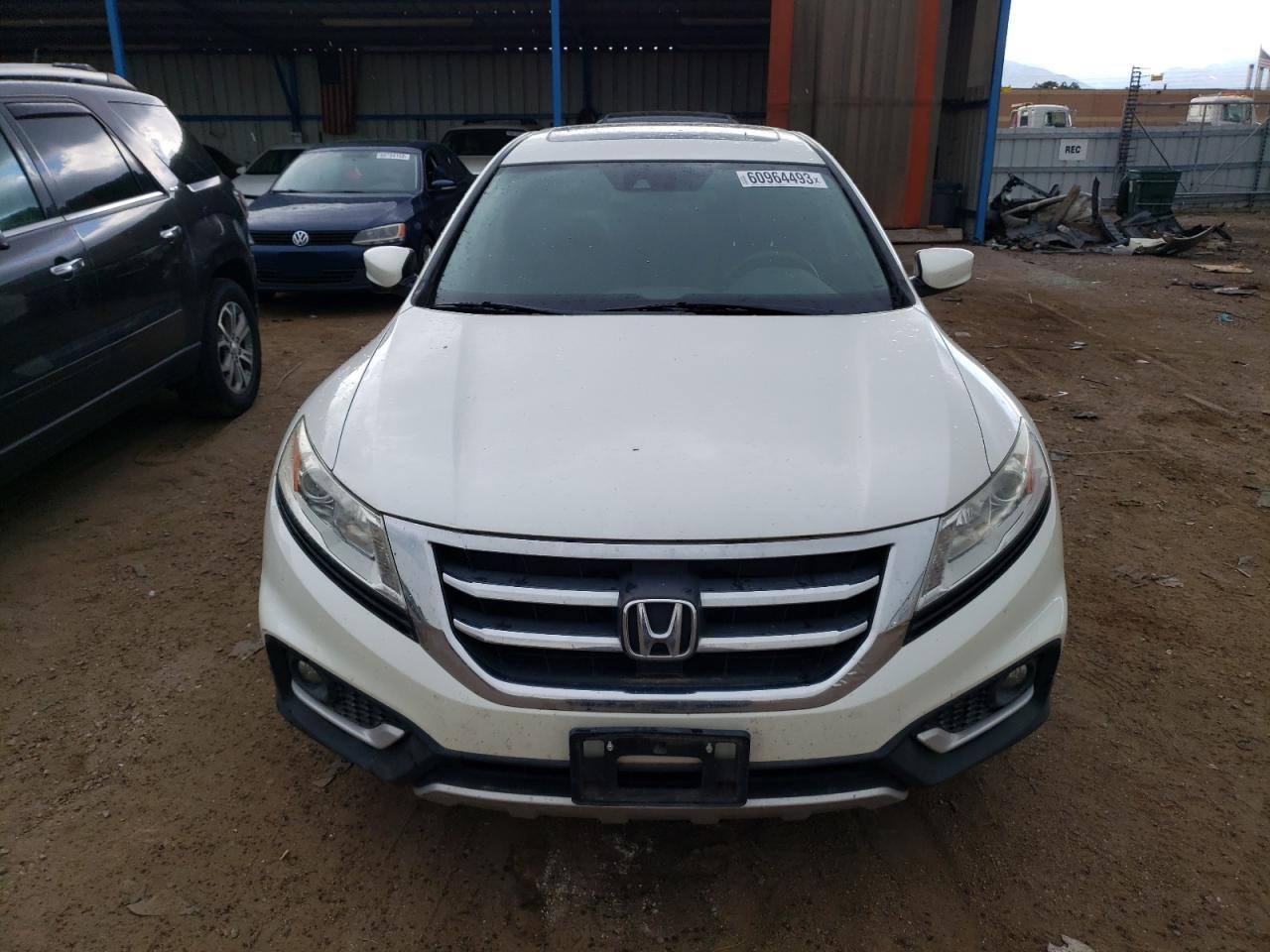 Photo 4 VIN: 5J6TF2H55EL000132 - HONDA CROSSTOUR 