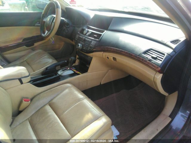 Photo 4 VIN: 5J6TF2H56AL011988 - HONDA ACCORD CROSSTOUR 