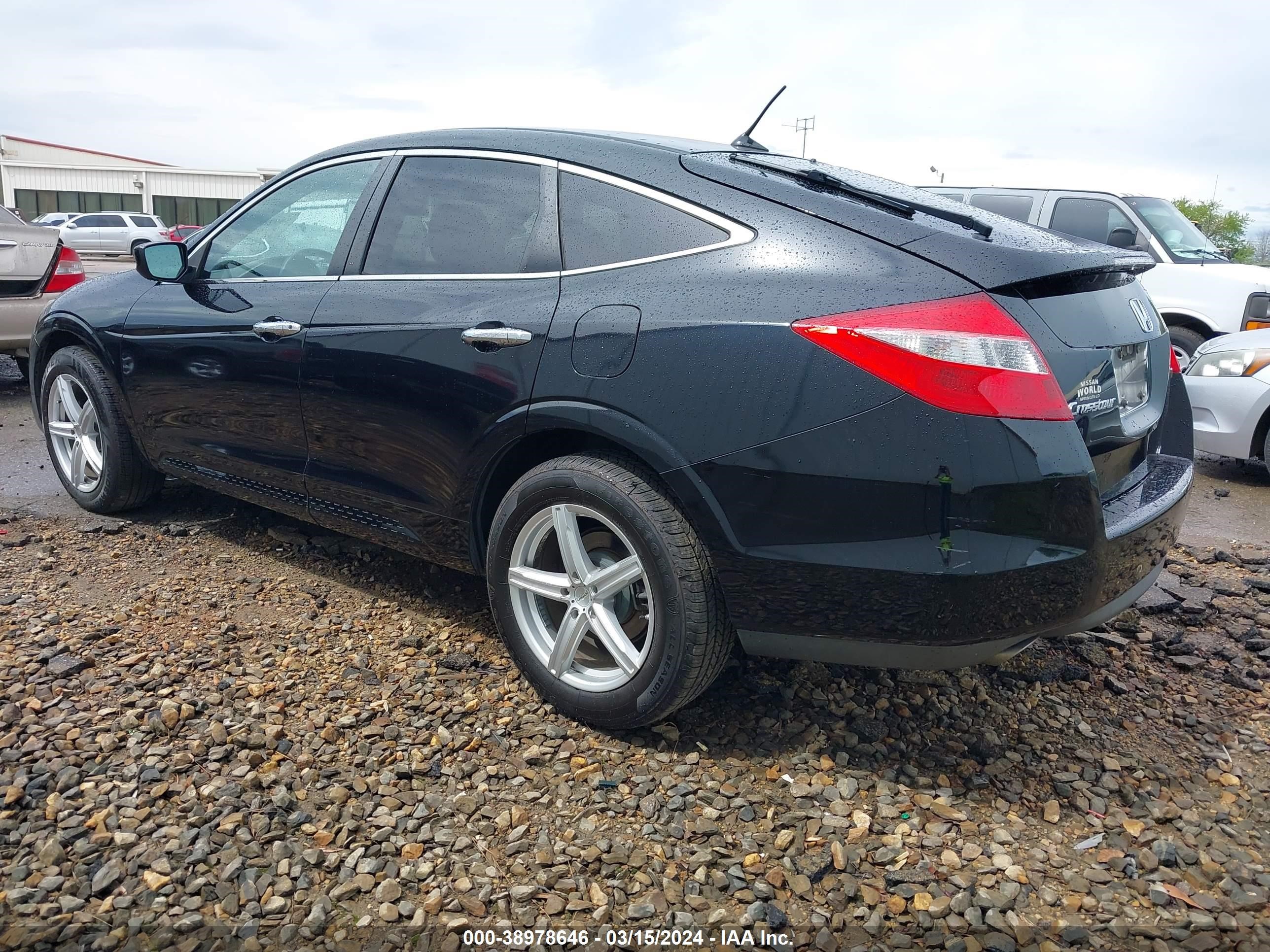 Photo 2 VIN: 5J6TF2H56CL008866 - HONDA CROSSTOUR 