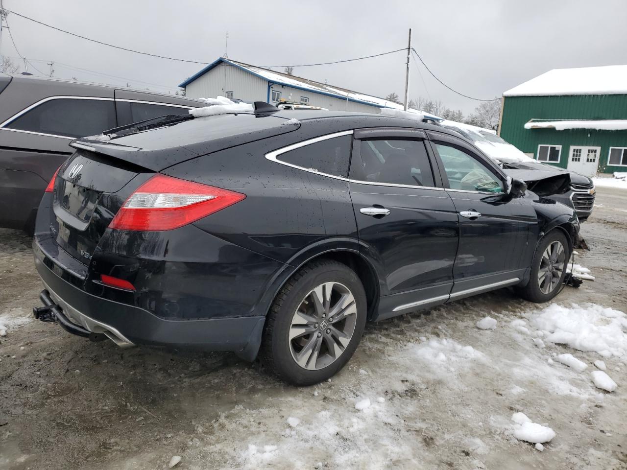 Photo 2 VIN: 5J6TF2H56FL002456 - HONDA CROSSTOUR 