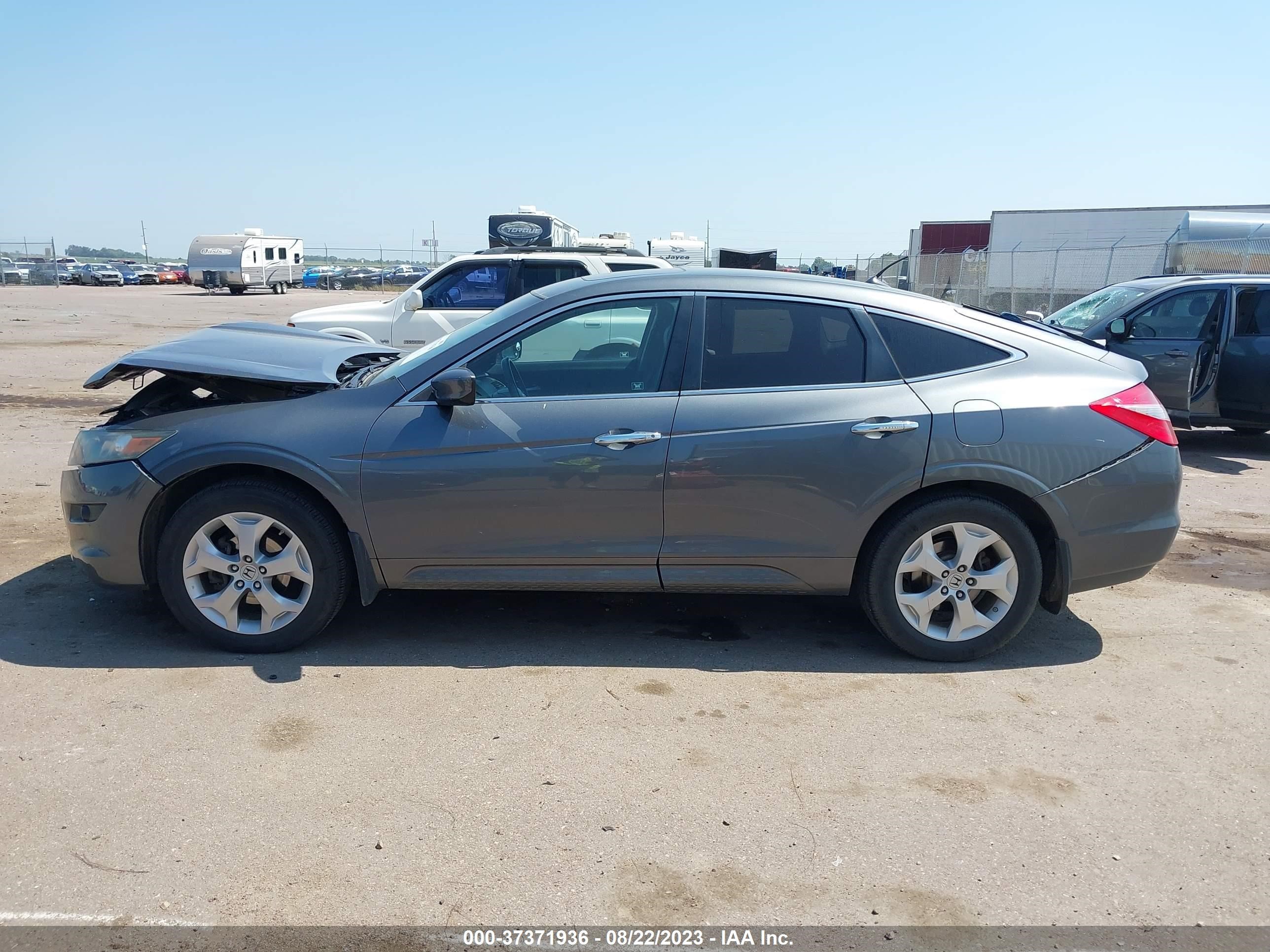 Photo 13 VIN: 5J6TF2H57AL014222 - HONDA ACCORD 