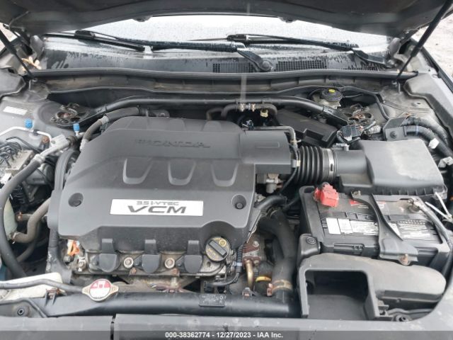 Photo 9 VIN: 5J6TF2H59AL010186 - HONDA ACCORD CROSSTOUR 