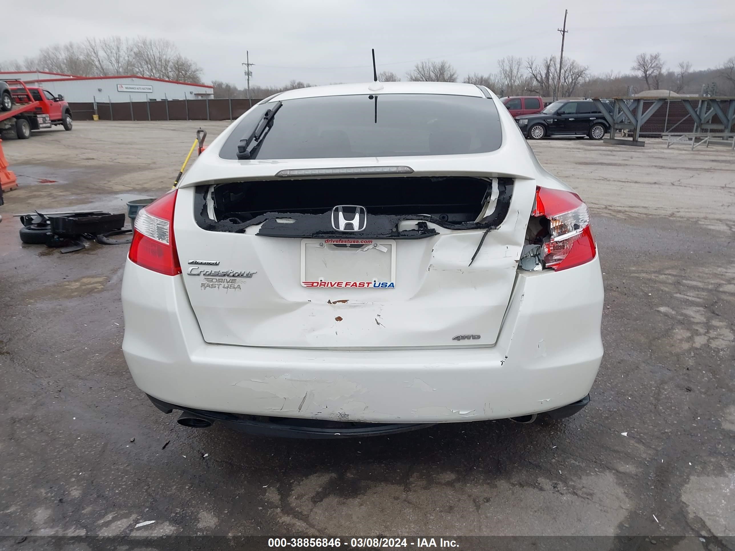 Photo 15 VIN: 5J6TF2H59AL012388 - HONDA ACCORD 