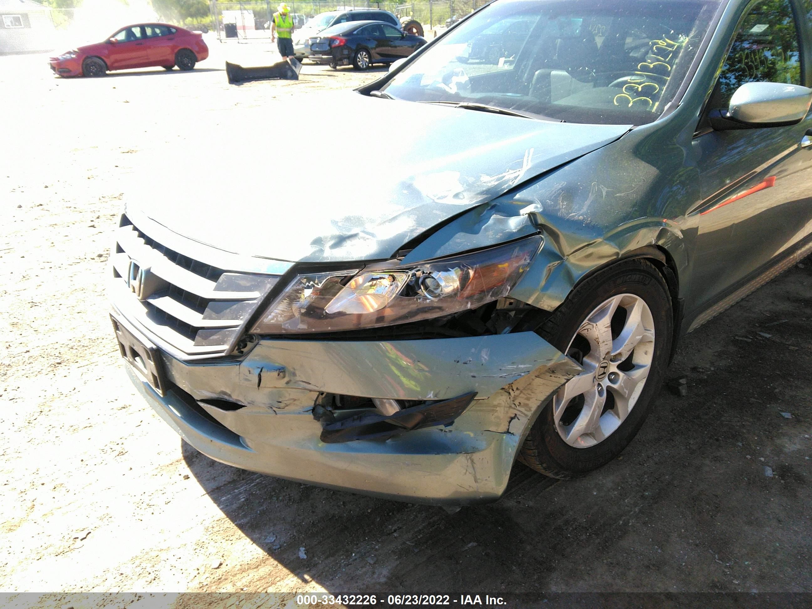 Photo 5 VIN: 5J6TF2H59CL008036 - HONDA CROSSTOUR 