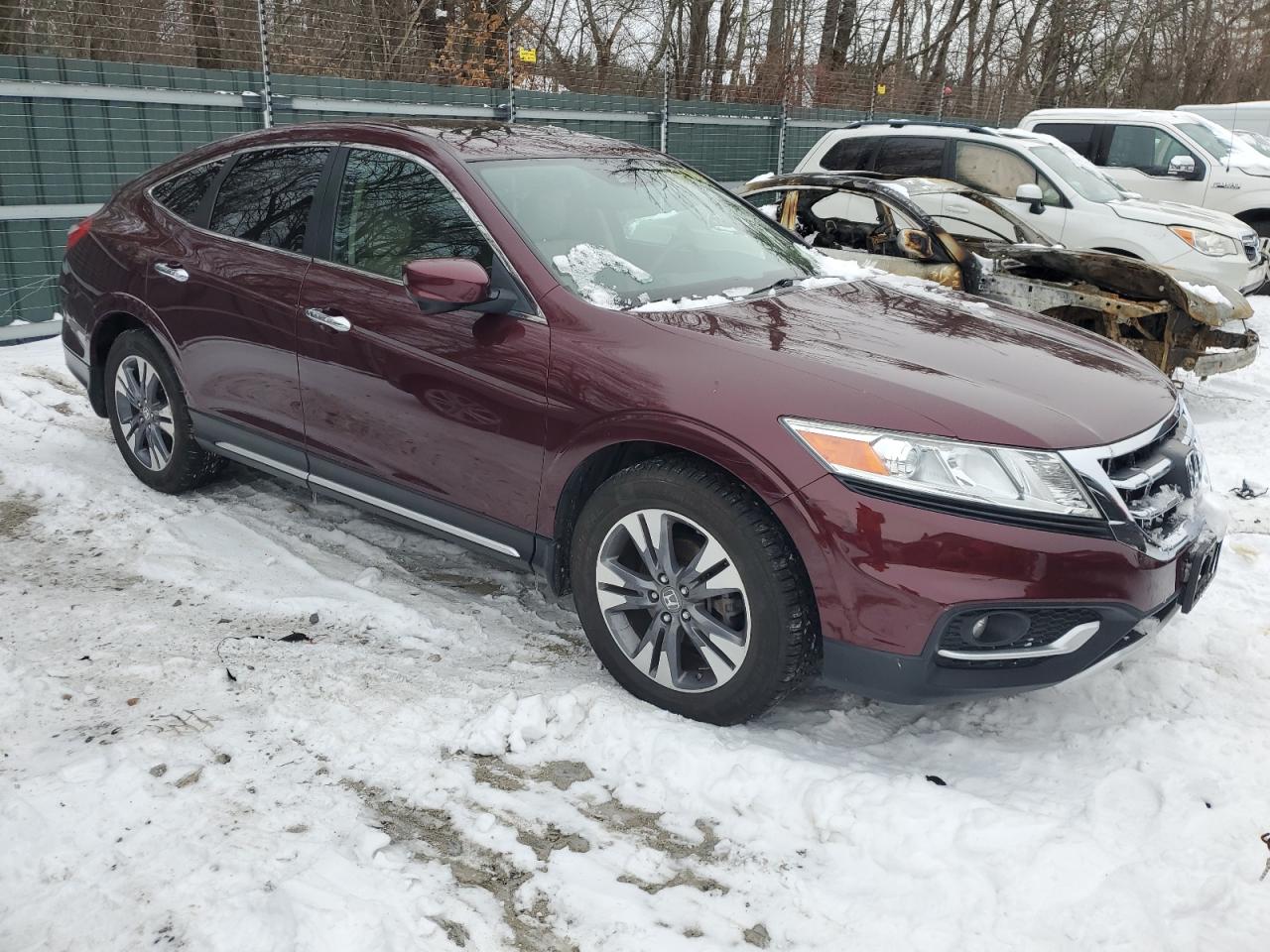 Photo 3 VIN: 5J6TF2H5XDL001825 - HONDA CROSSTOUR 