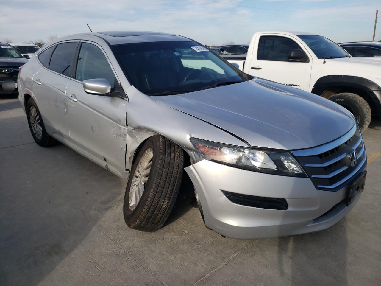 Photo 3 VIN: 5J6TF3H52CL004528 - HONDA CROSSTOUR 