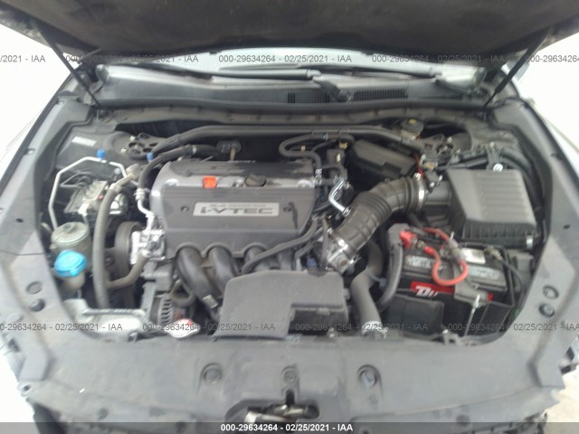 Photo 9 VIN: 5J6TF3H56FL001832 - HONDA CROSSTOUR 