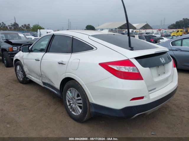 Photo 2 VIN: 5J6TF3H58FL000682 - HONDA CROSSTOUR 