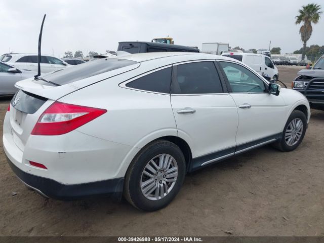 Photo 3 VIN: 5J6TF3H58FL000682 - HONDA CROSSTOUR 