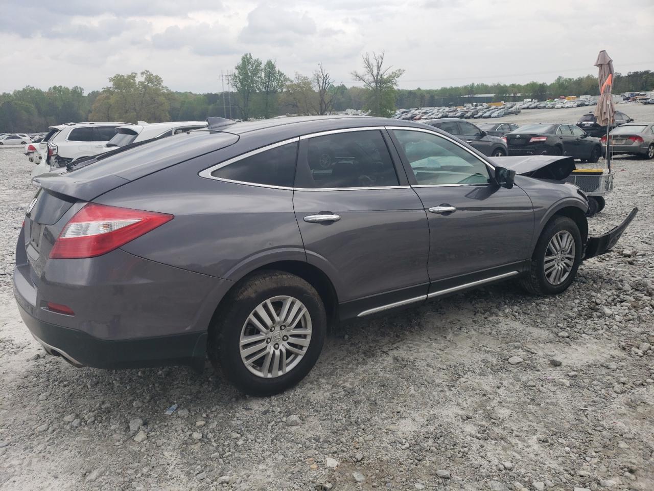 Photo 2 VIN: 5J6TF3H59FL001131 - HONDA CROSSTOUR 