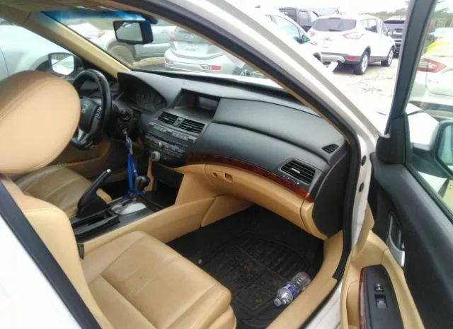 Photo 4 VIN: 5J6TF3H5XCL002056 - HONDA CROSSTOUR 