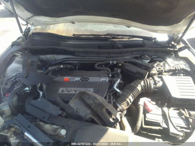 Photo 9 VIN: 5J6TF3H5XFL001073 - HONDA CROSSTOUR 