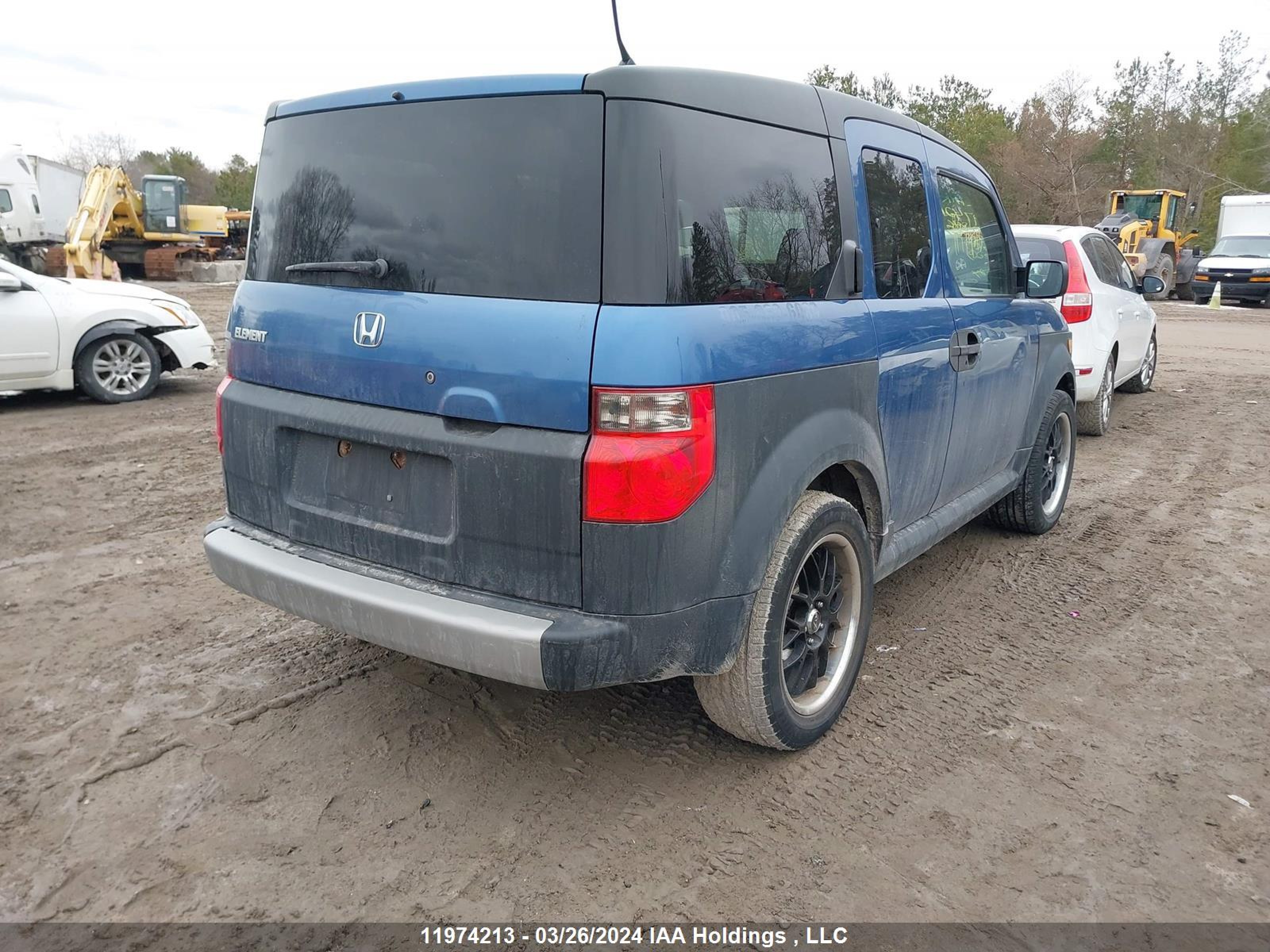 Photo 3 VIN: 5J6YH182X6L800846 - HONDA ELEMENT 