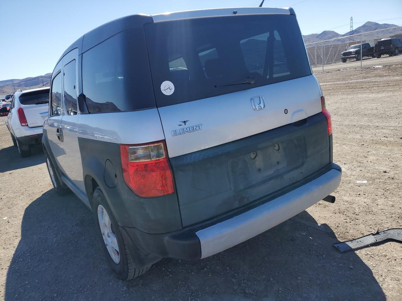 Photo 1 VIN: 5J6YH18338L003656 - HONDA ELEMENT 