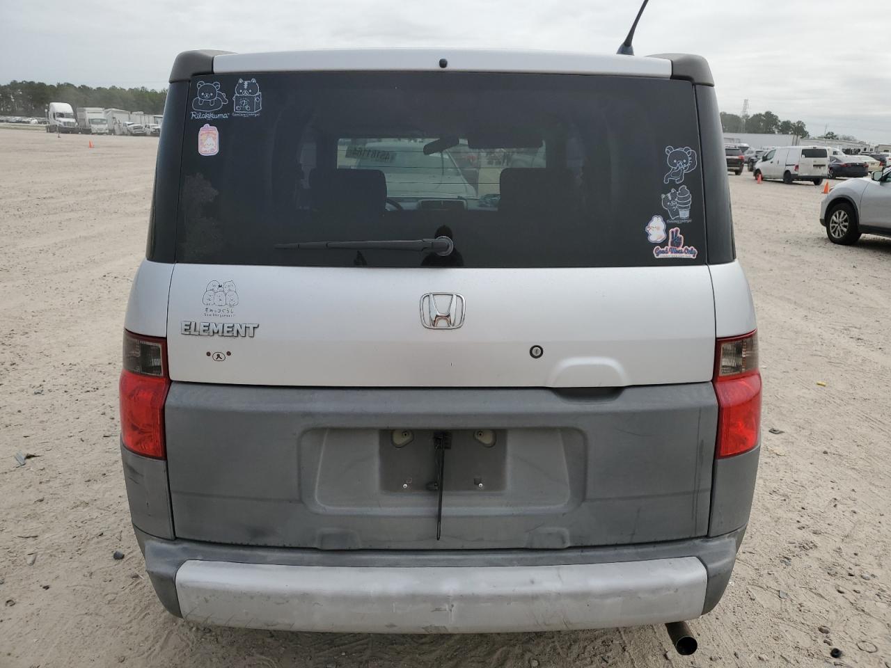 Photo 5 VIN: 5J6YH18375L015983 - HONDA ELEMENT 