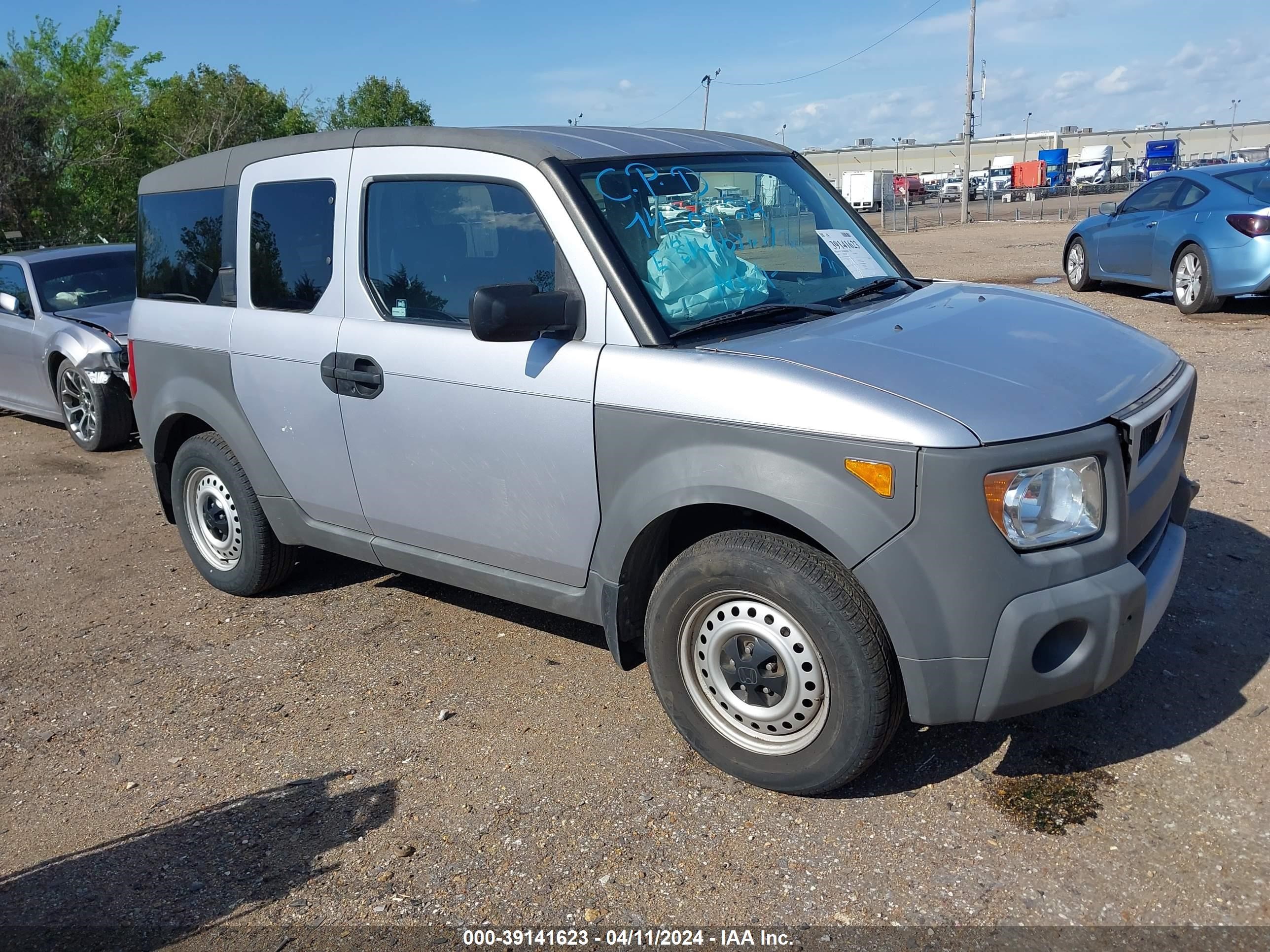 Photo 0 VIN: 5J6YH18384L077956 - HONDA ELEMENT 