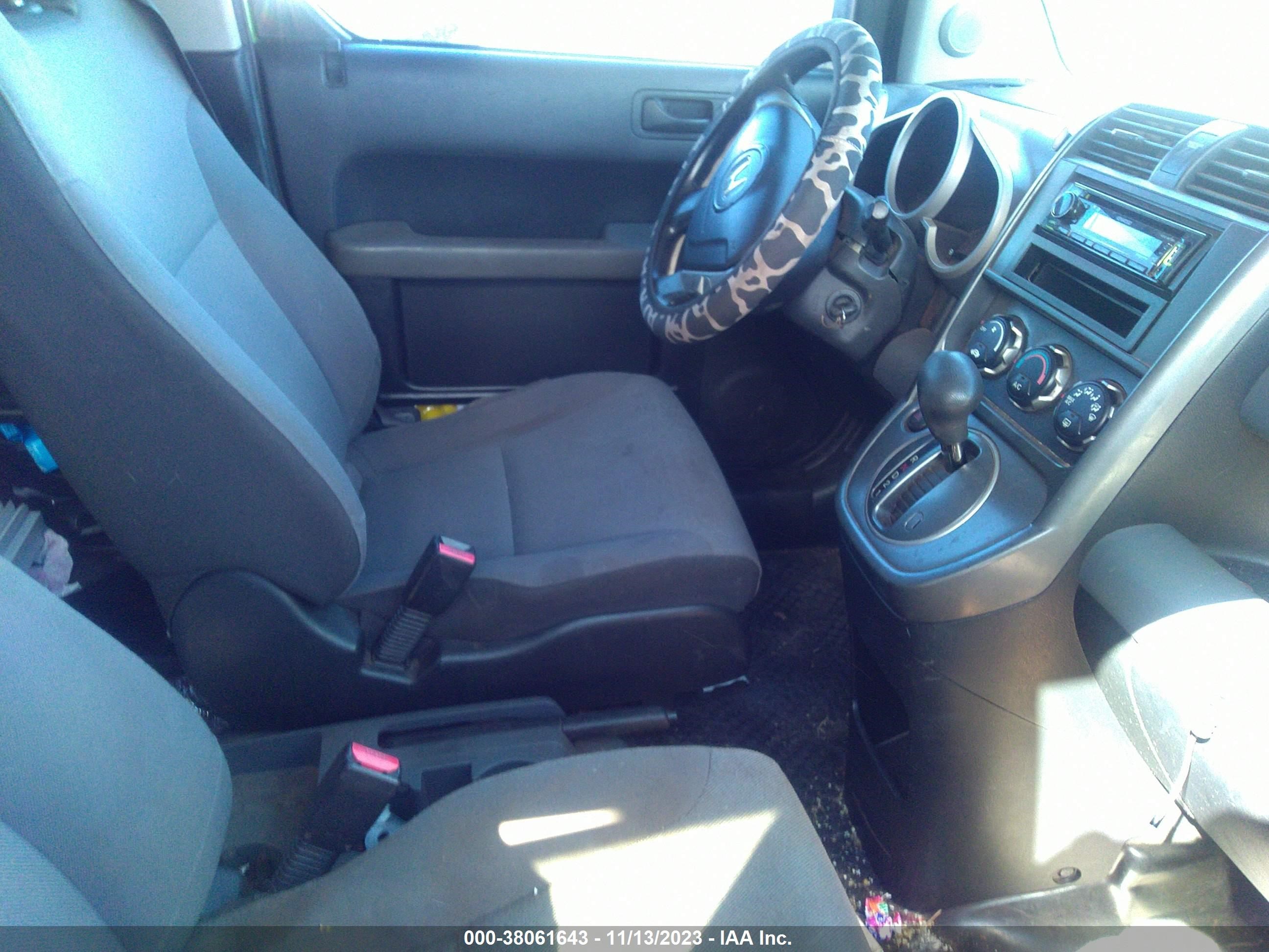 Photo 4 VIN: 5J6YH18397L002526 - HONDA ELEMENT 