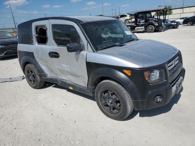 Photo 3 VIN: 5J6YH183X8L016565 - HONDA ELEMENT 