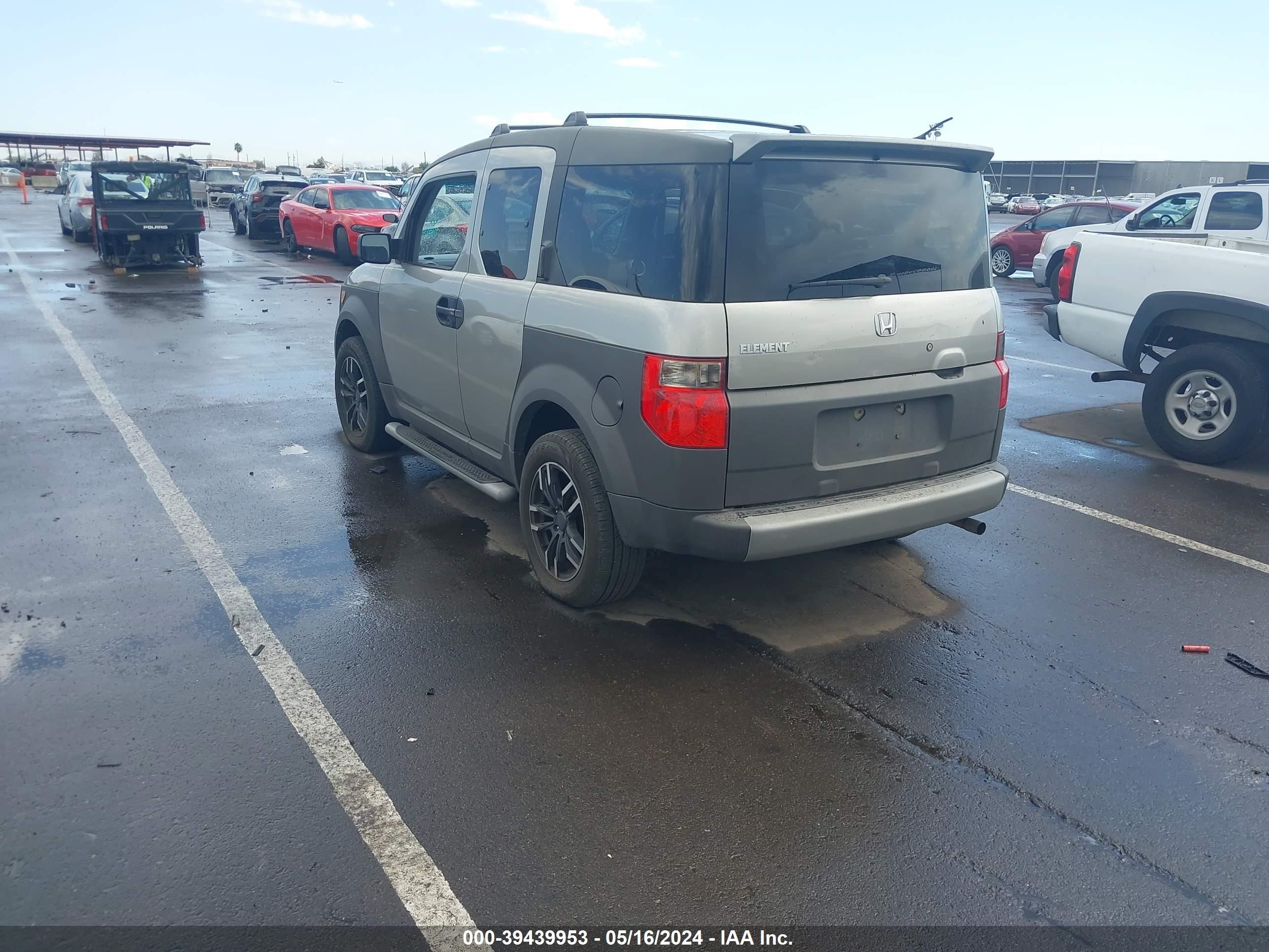 Photo 2 VIN: 5J6YH18523L012679 - HONDA ELEMENT 