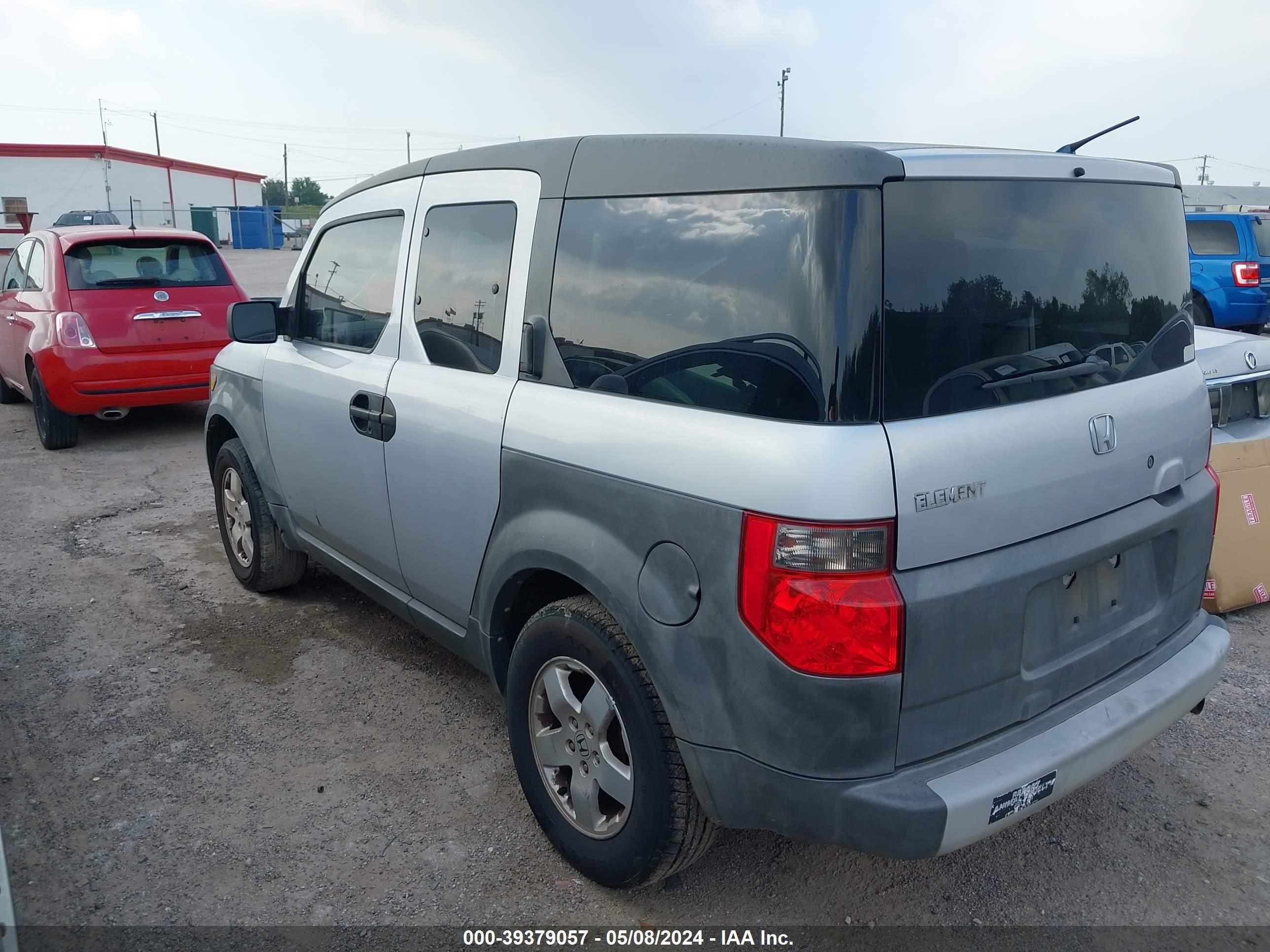 Photo 2 VIN: 5J6YH18543L005586 - HONDA ELEMENT 