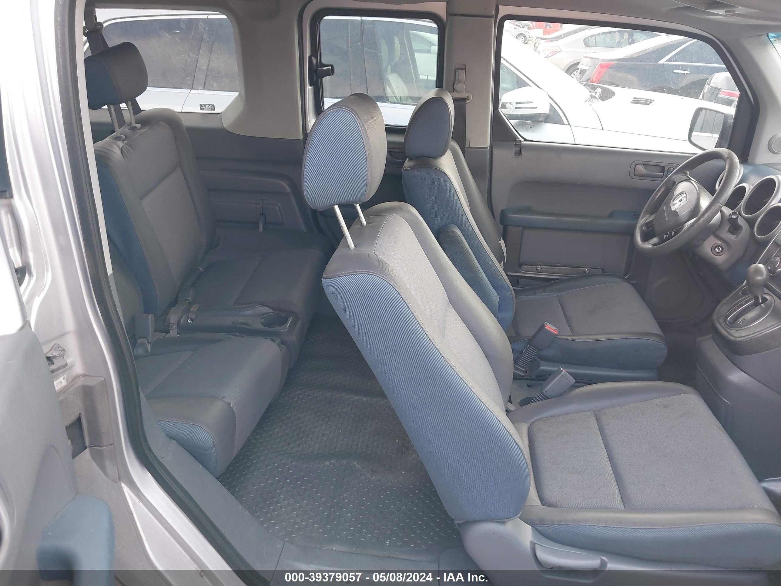 Photo 7 VIN: 5J6YH18543L005586 - HONDA ELEMENT 