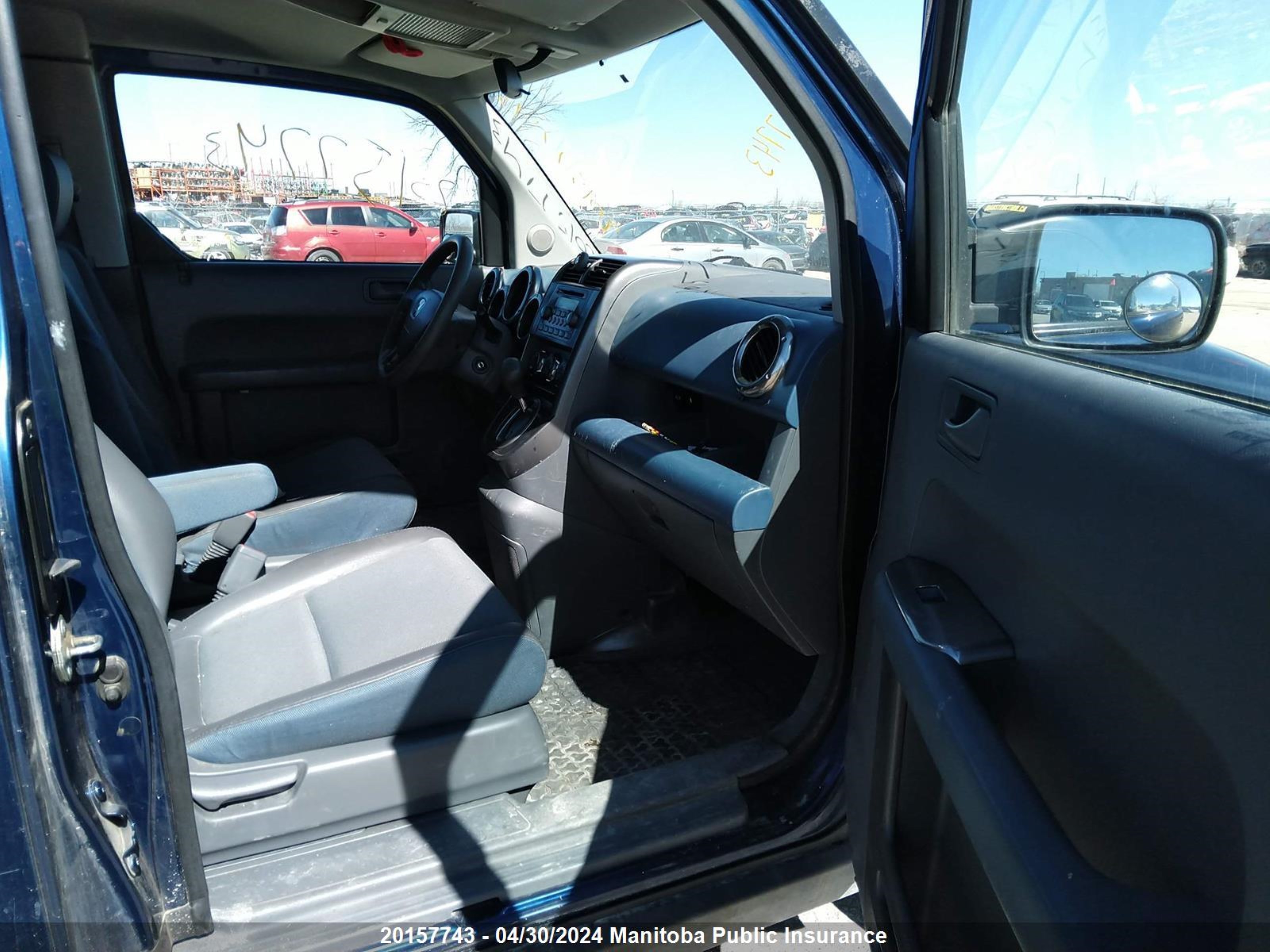 Photo 4 VIN: 5J6YH18553L800971 - HONDA ELEMENT 