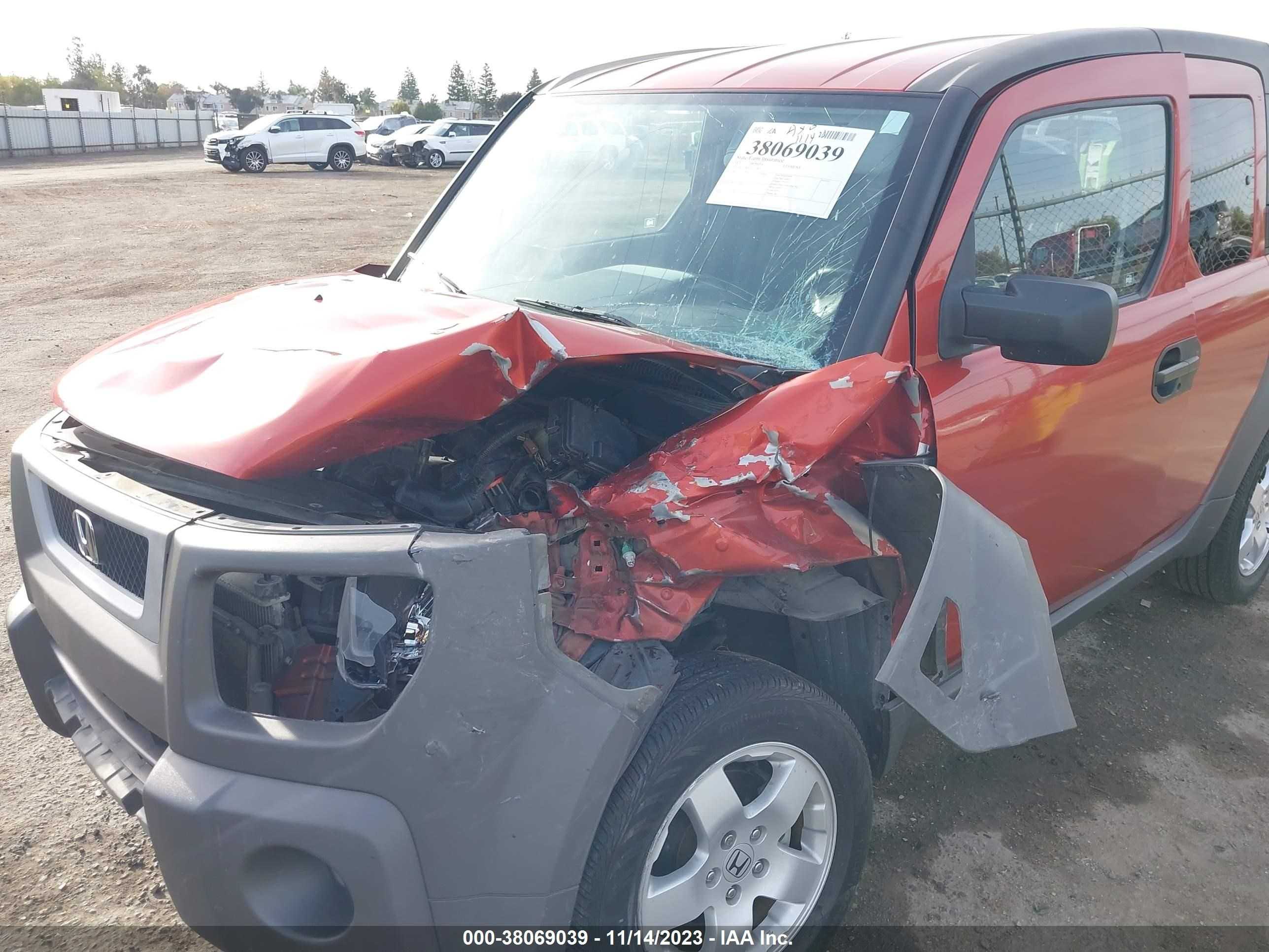 Photo 5 VIN: 5J6YH18563L017187 - HONDA ELEMENT 